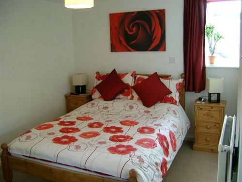 Wentworth Arms Inn